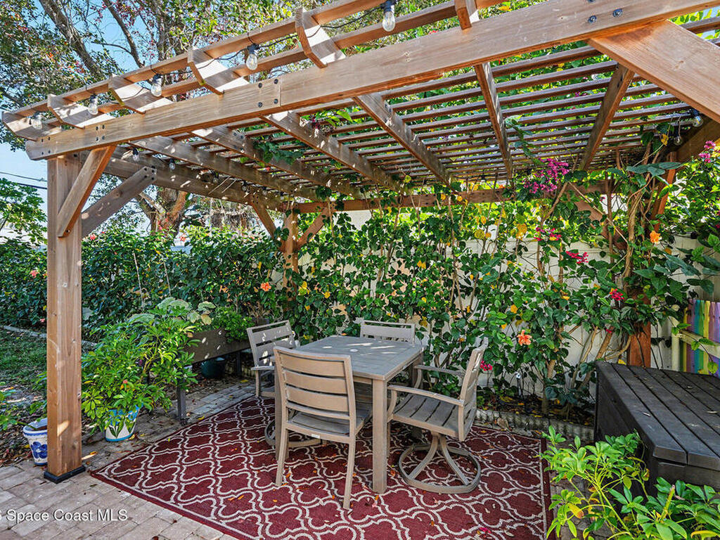 206 Harbor Drive, Cape Canaveral, FL 32920