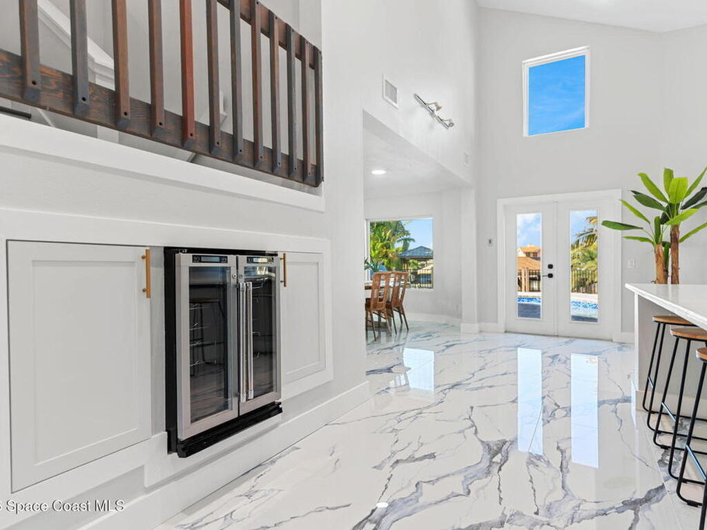 398 Riverview Lane, Melbourne Beach, FL 32951