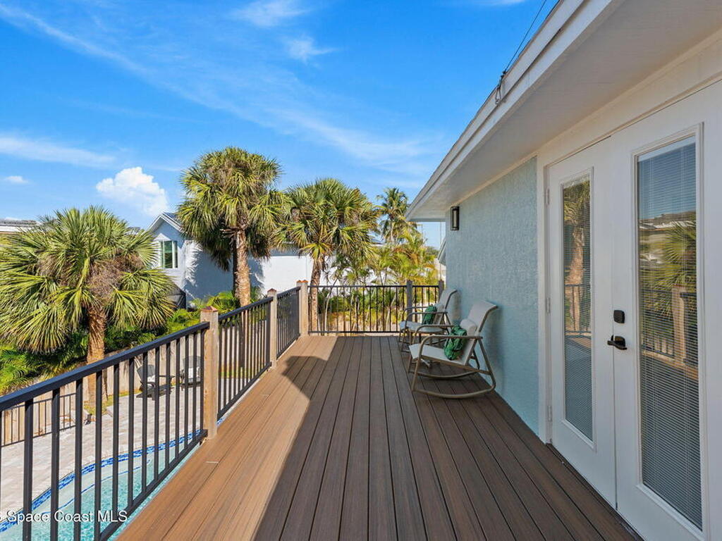 398 Riverview Lane, Melbourne Beach, FL 32951