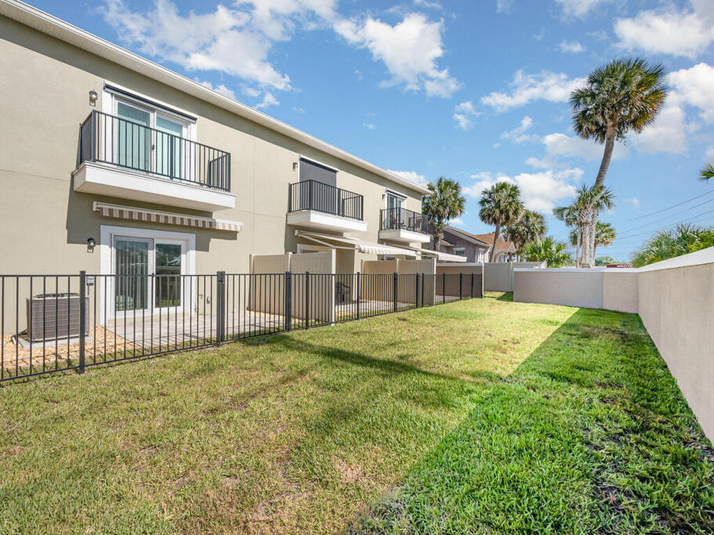 900 Paddleboard Court, Melbourne, FL 32935