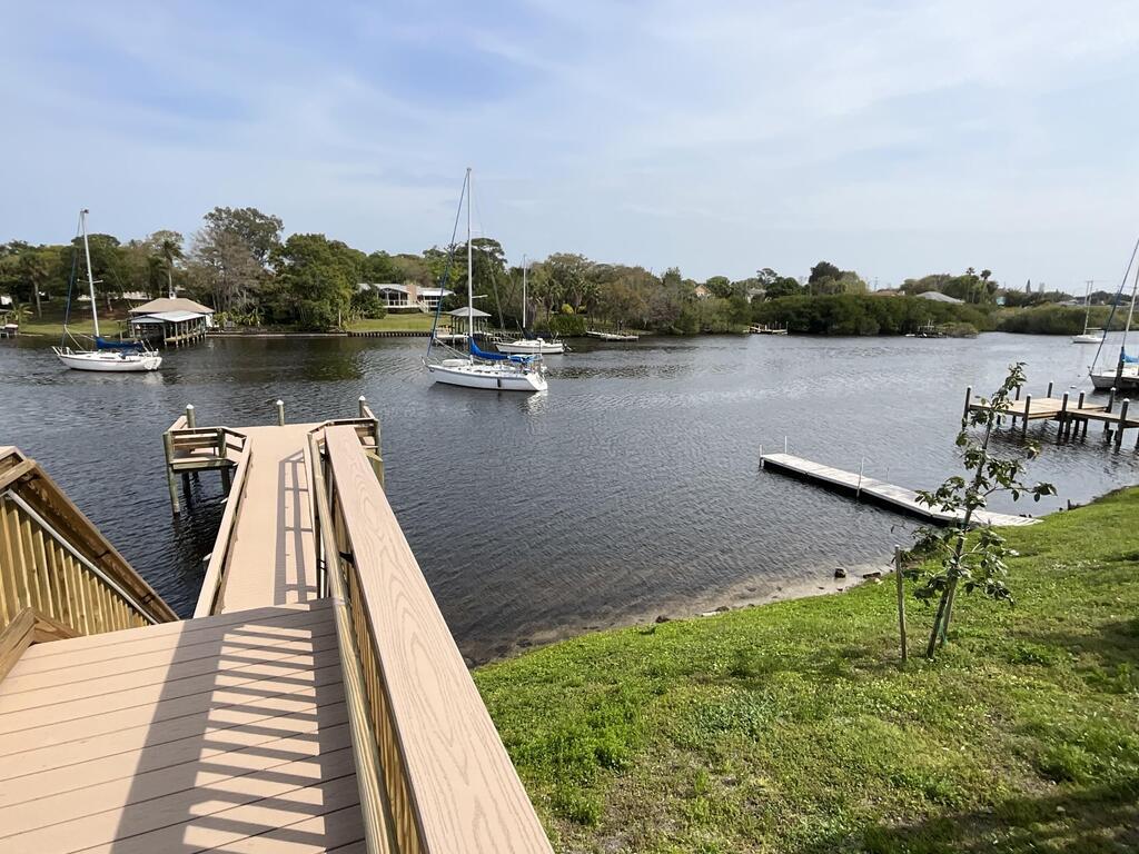 900 Paddleboard Court, Melbourne, FL 32935