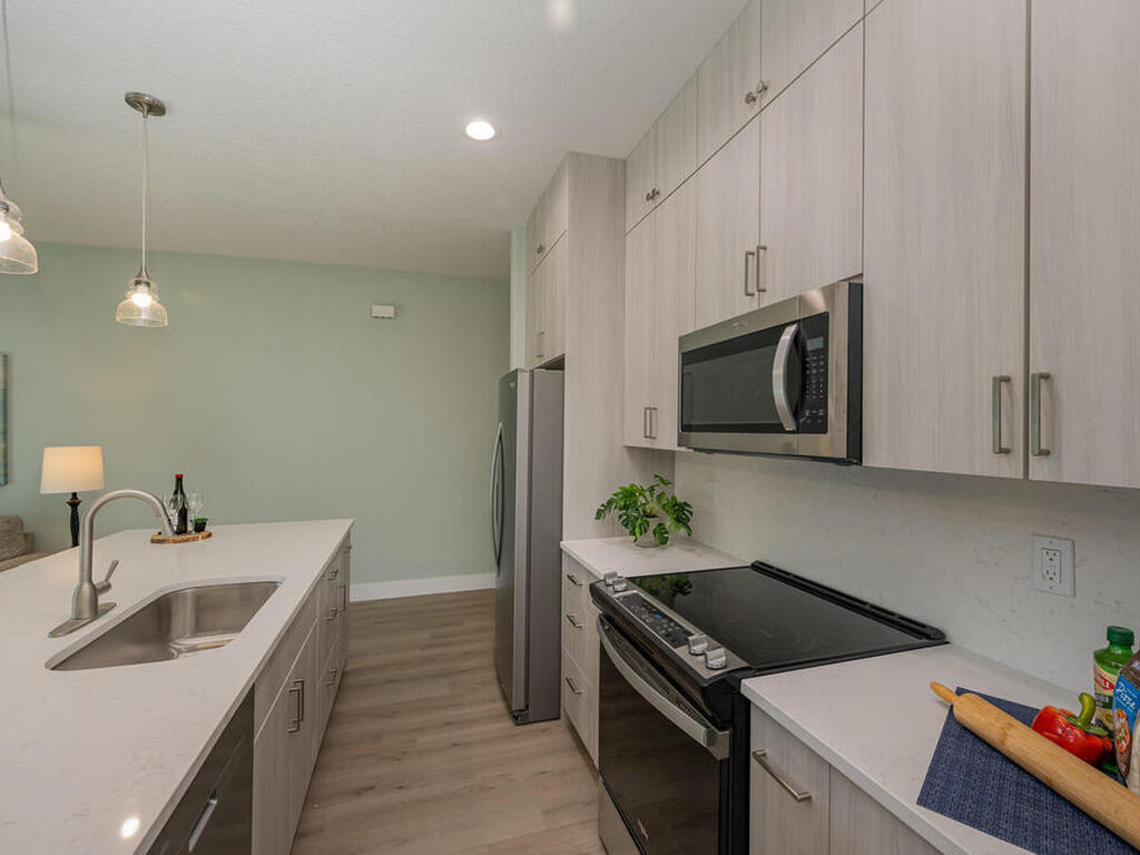 900 Paddleboard Court, Melbourne, FL 32935