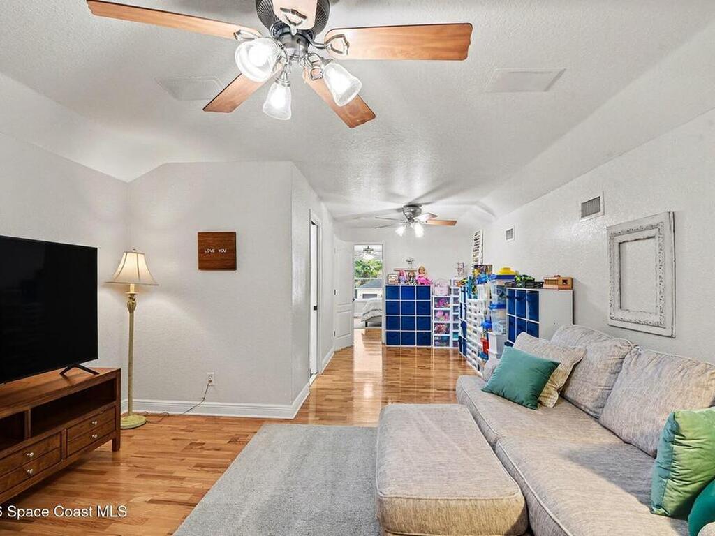 2795 Fawn Lake Boulevard, Mims, FL 32754