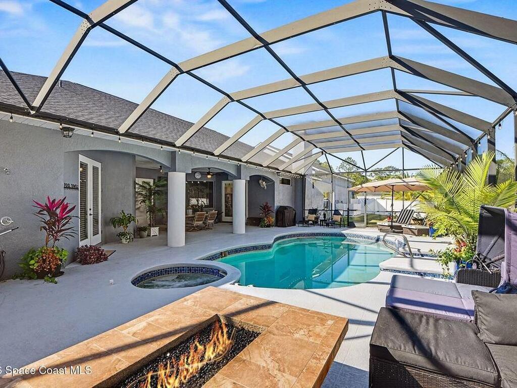 2795 Fawn Lake Boulevard, Mims, FL 32754