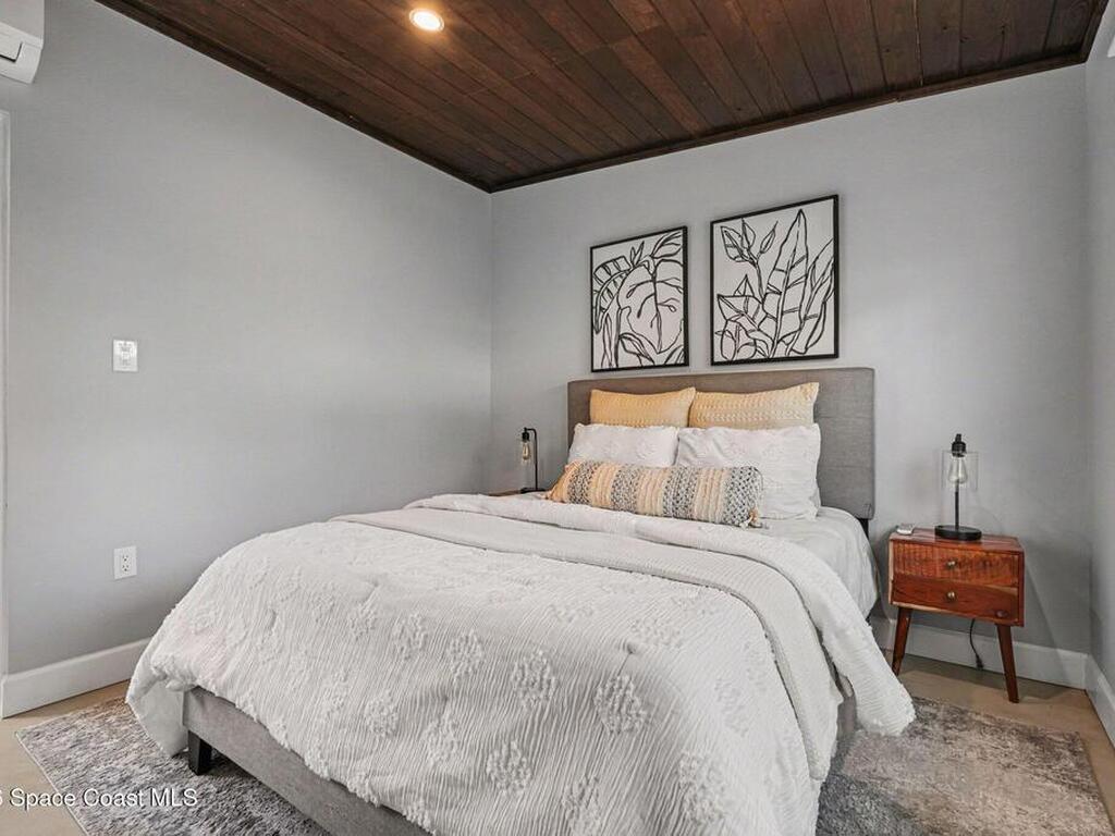 607 & 609 Madison Avenue, Cape Canaveral, FL 32920