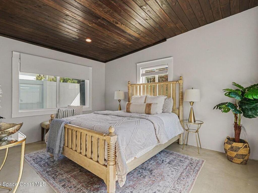 607 & 609 Madison Avenue, Cape Canaveral, FL 32920