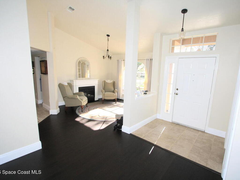 9673 Fleming Grant Road, Sebastian, FL 32976