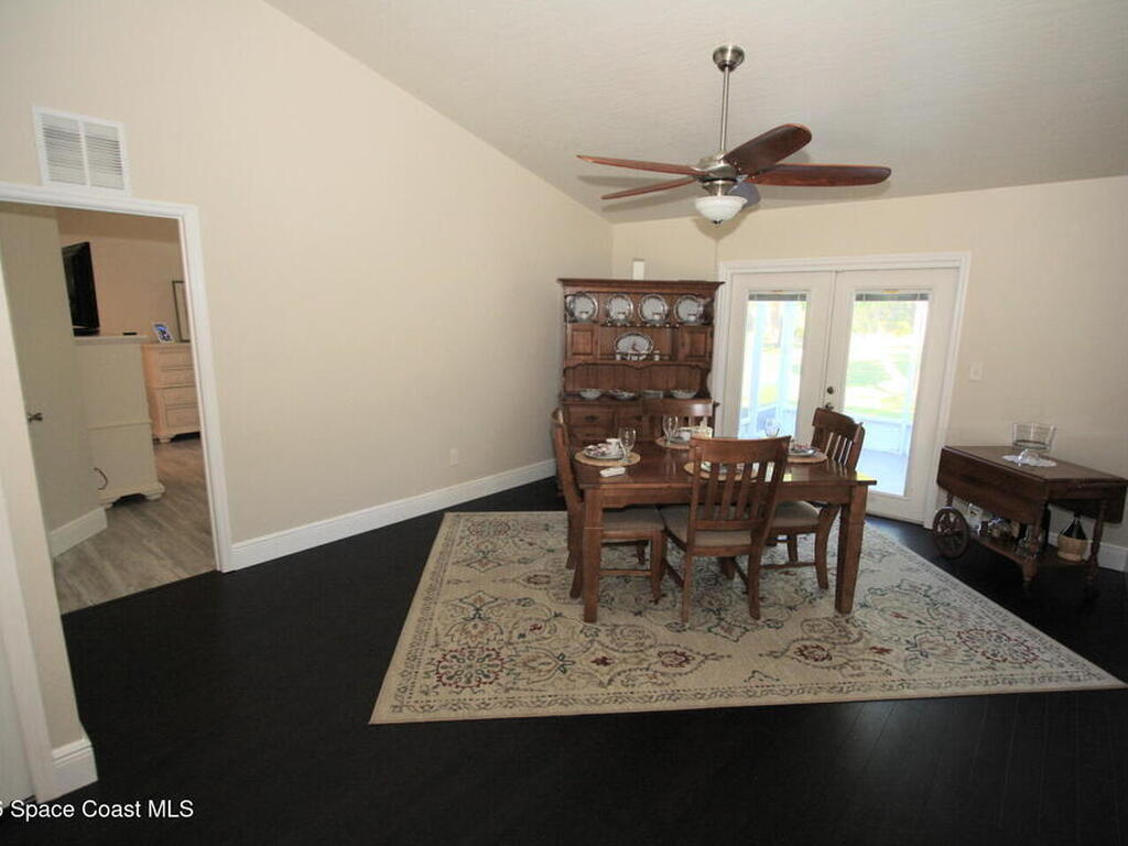 9673 Fleming Grant Road, Sebastian, FL 32976