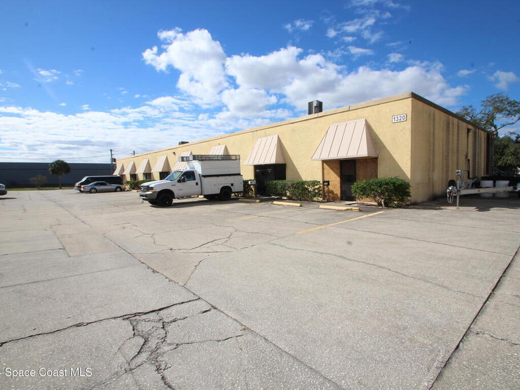 1320 Clearmont Street, Palm Bay, FL 32905