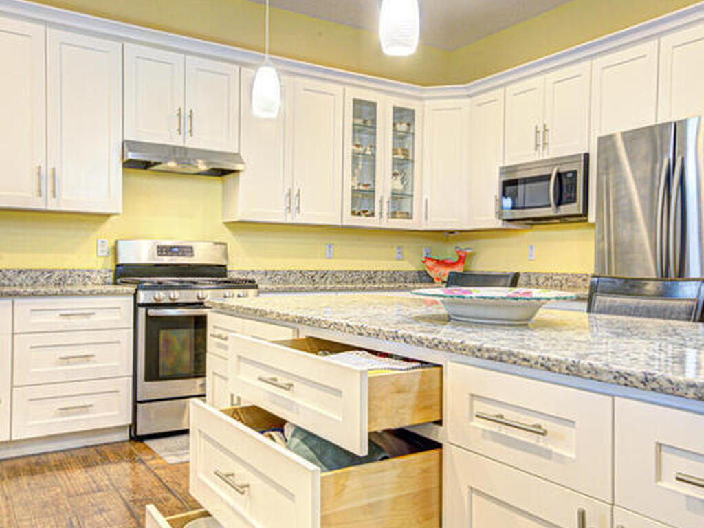 462 Gancedo Street, Palm Bay, FL 32908