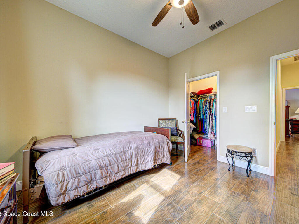 462 Gancedo Street, Palm Bay, FL 32908