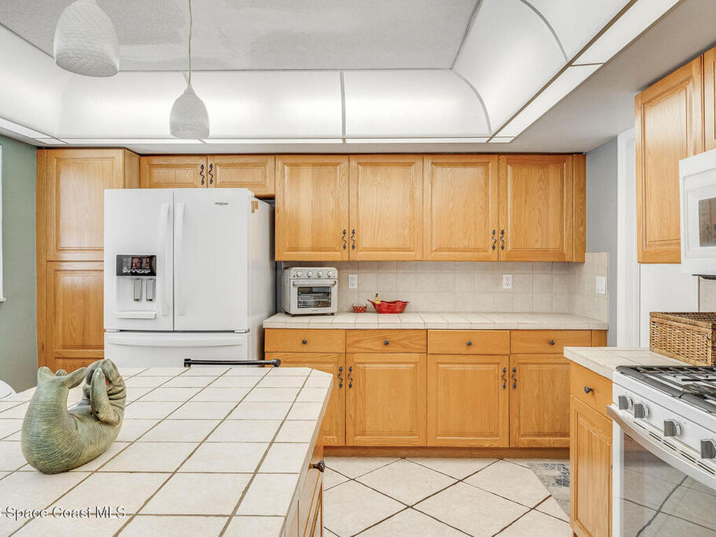 610 Paula Avenue, Merritt Island, FL 32953