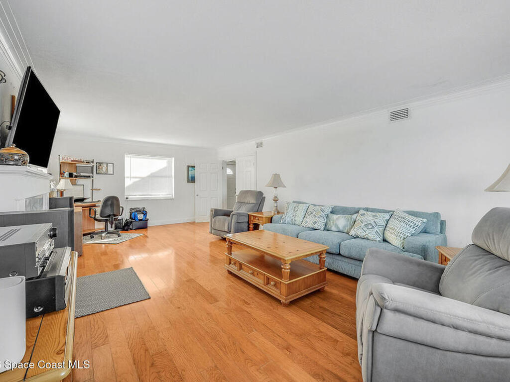 610 Paula Avenue, Merritt Island, FL 32953