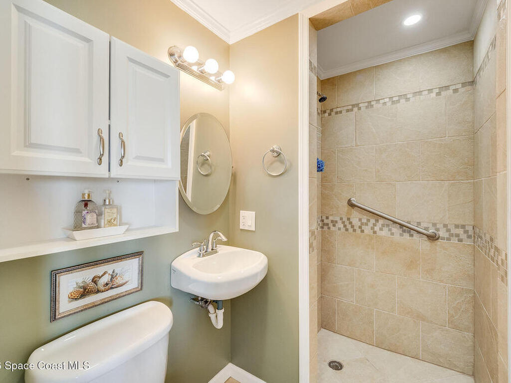 610 Paula Avenue, Merritt Island, FL 32953