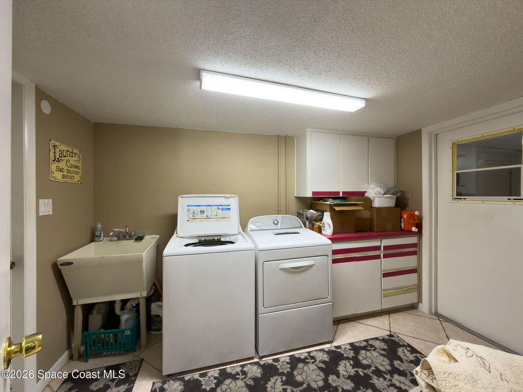 610 Paula Avenue, Merritt Island, FL 32953