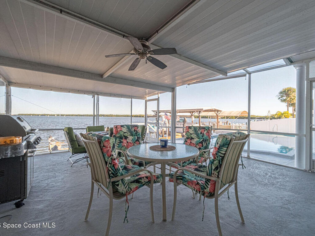 610 Paula Avenue, Merritt Island, FL 32953