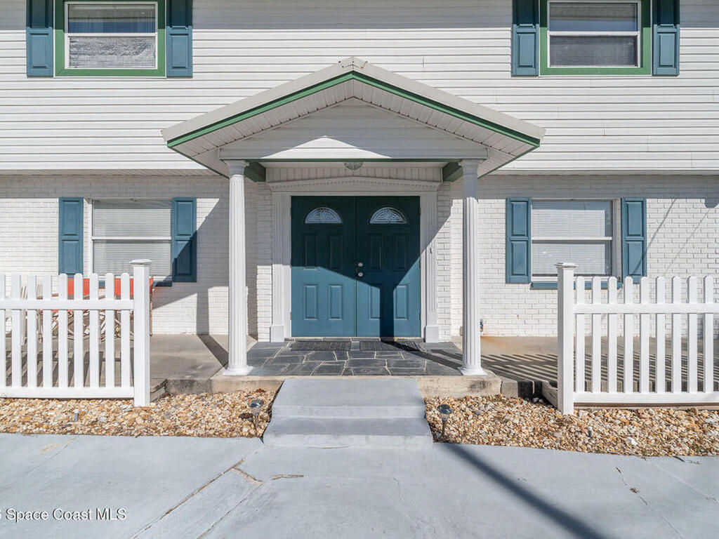 610 Paula Avenue, Merritt Island, FL 32953