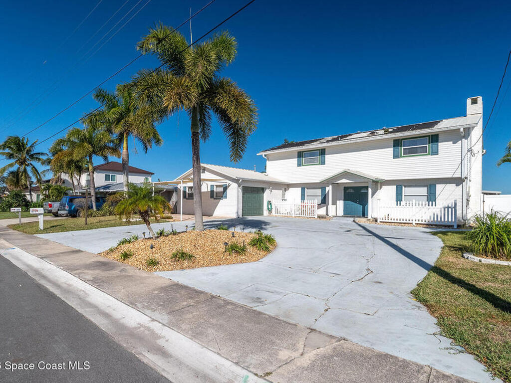 610 Paula Avenue, Merritt Island, FL 32953