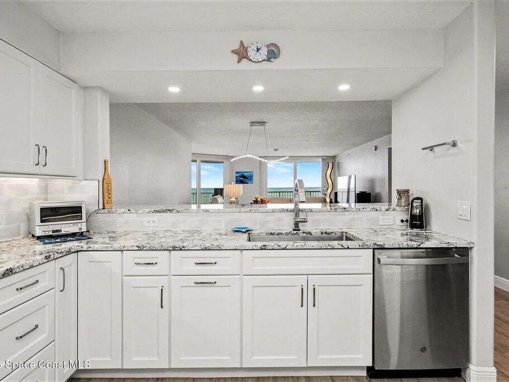 2195 Highway A1a Highway, Indian Harbour Beach, FL 32937