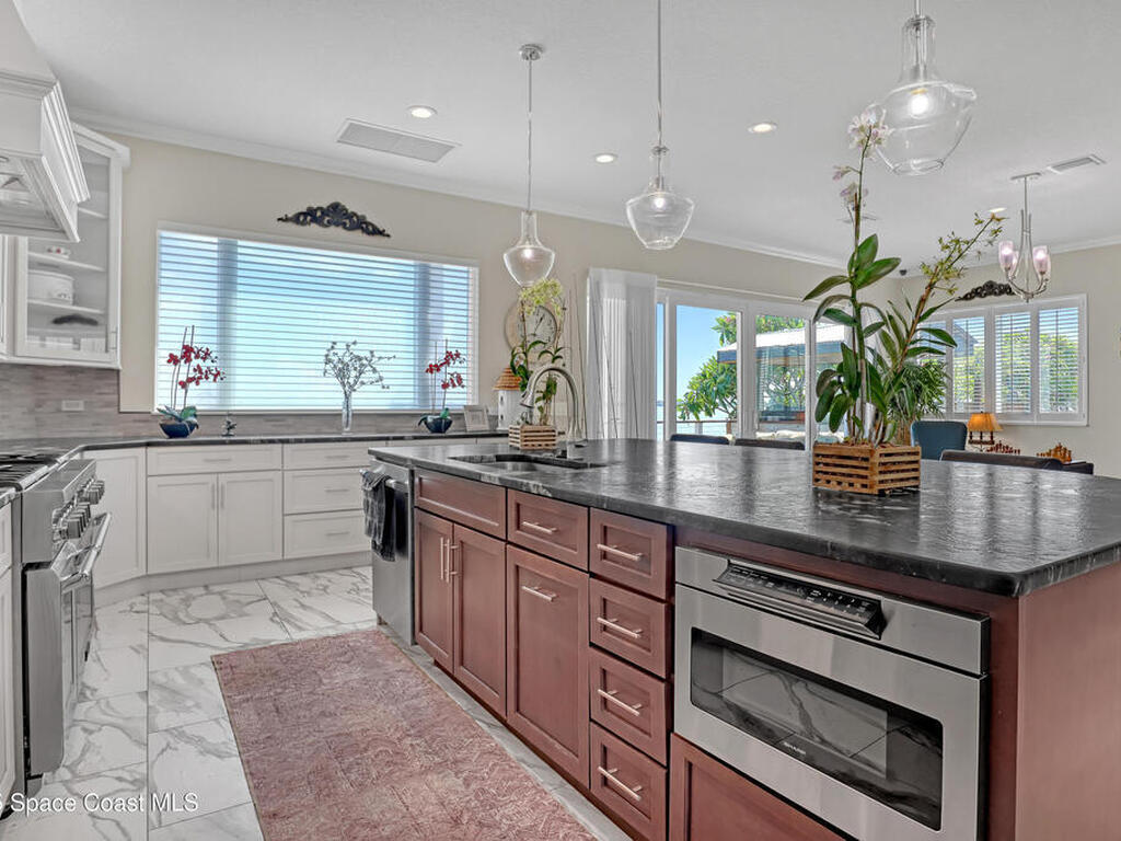 700 Milford Point Drive, Merritt Island, FL 32952