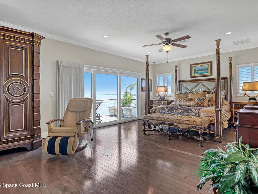 700 Milford Point Drive, Merritt Island, FL 32952