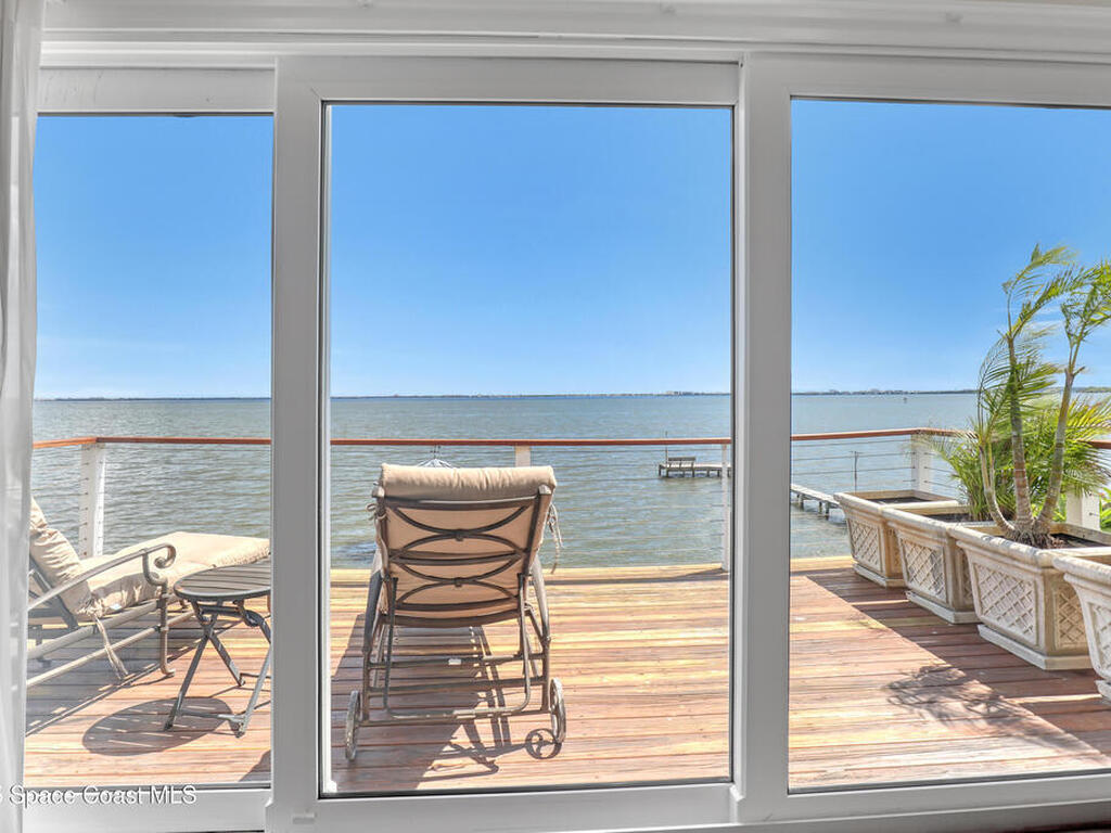 700 Milford Point Drive, Merritt Island, FL 32952