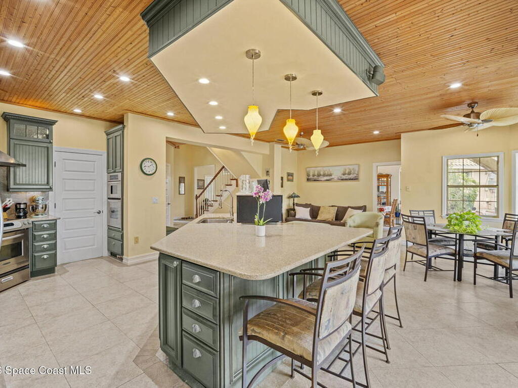 250 Lanternback Island Drive, Satellite Beach, FL 32937
