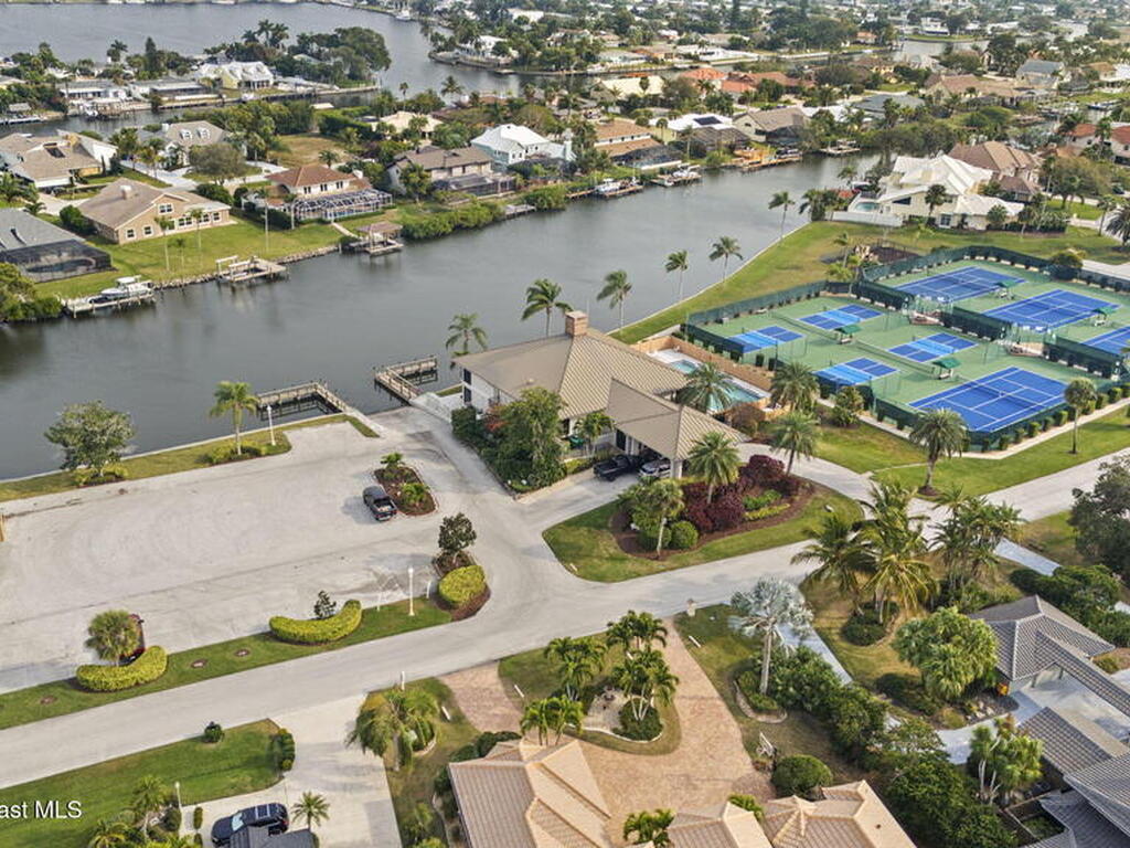 250 Lanternback Island Drive, Satellite Beach, FL 32937