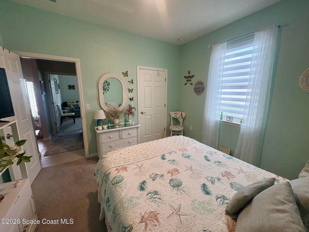 8352 Laguna Circle, Micco, FL 32976