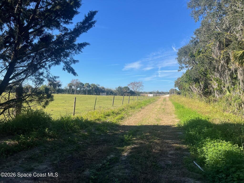 0000 Flounder Creek Road, Mims, FL 32754