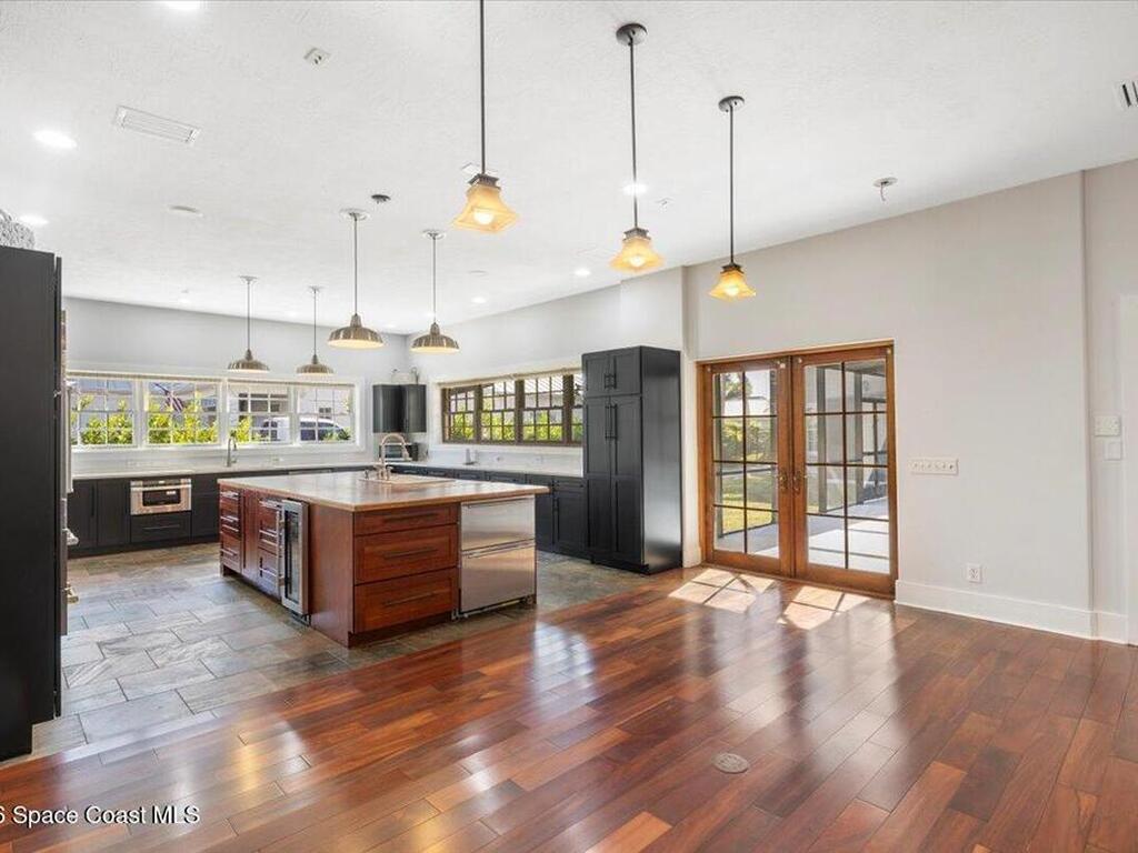 531 Sunset Boulevard, Melbourne Beach, FL 32951