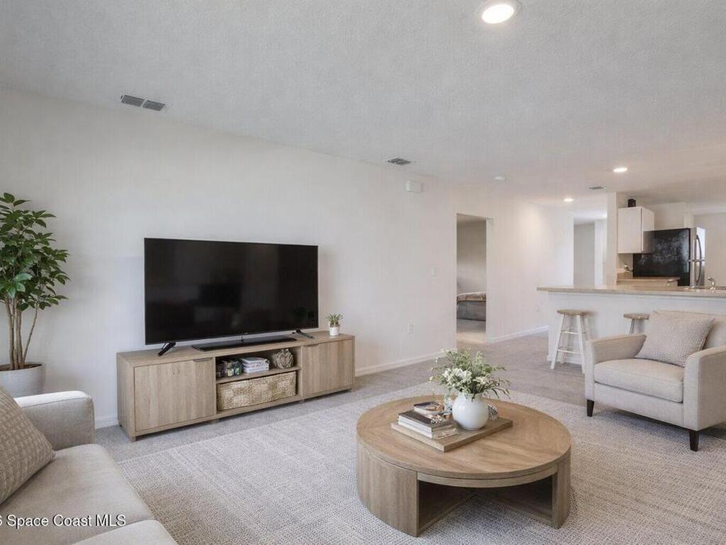 938 Clearmont Street, Sebastian, FL 32958