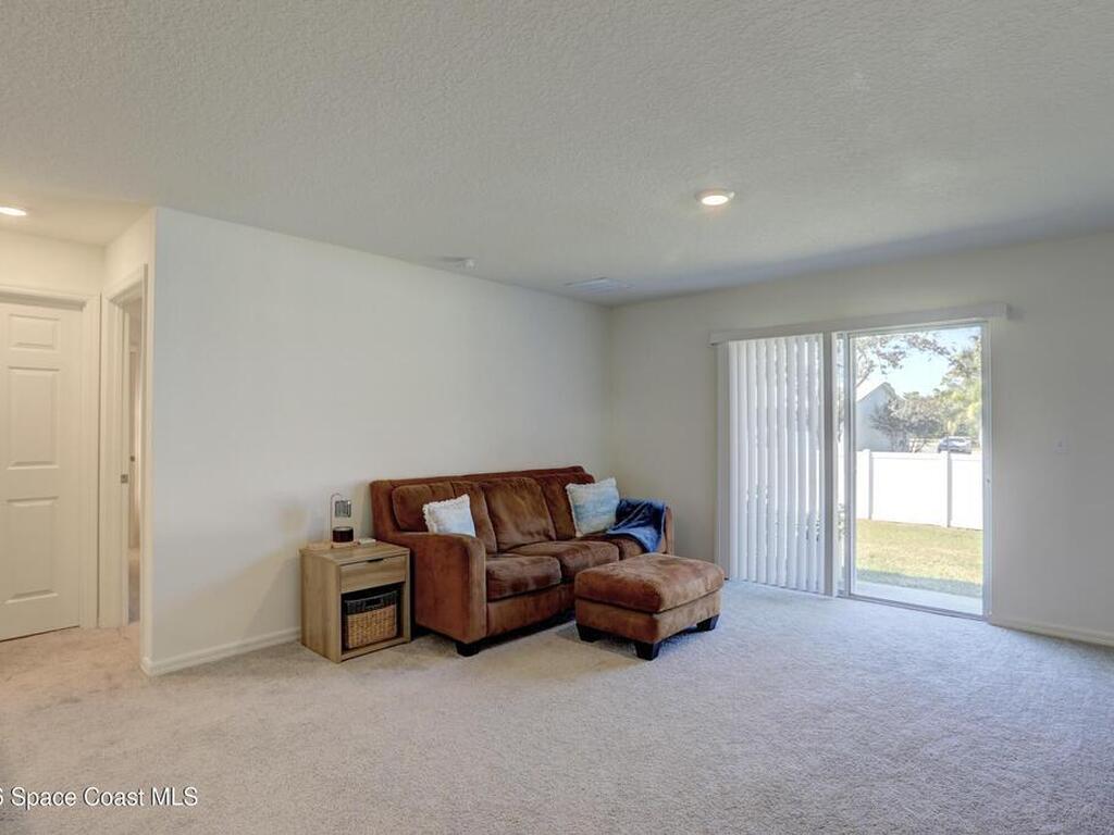 938 Clearmont Street, Sebastian, FL 32958