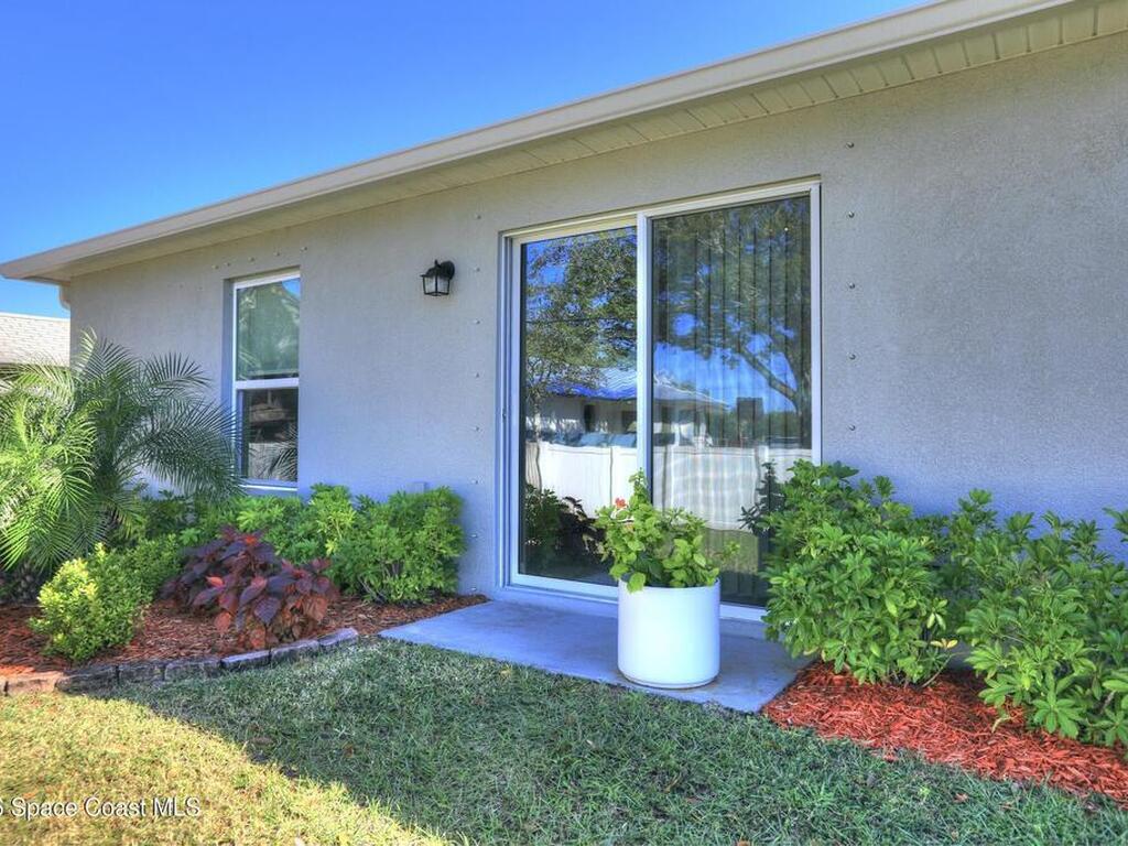 938 Clearmont Street, Sebastian, FL 32958