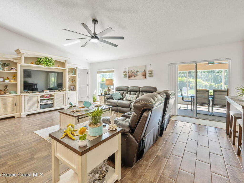 238 Labra Road, Palm Bay, FL 32908