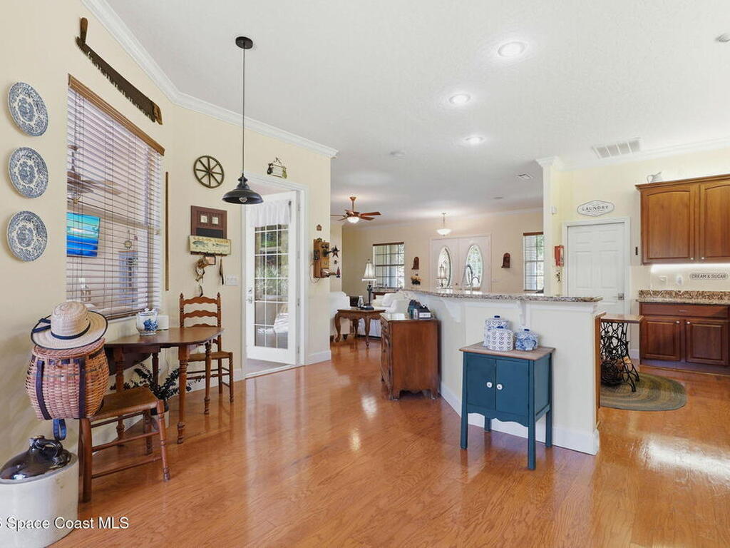 5696 Cypress Creek Drive, Grant, FL 32949