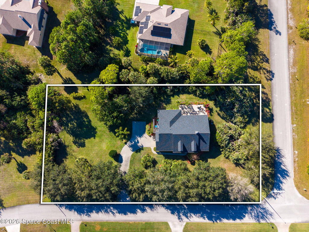 5696 Cypress Creek Drive, Grant, FL 32949