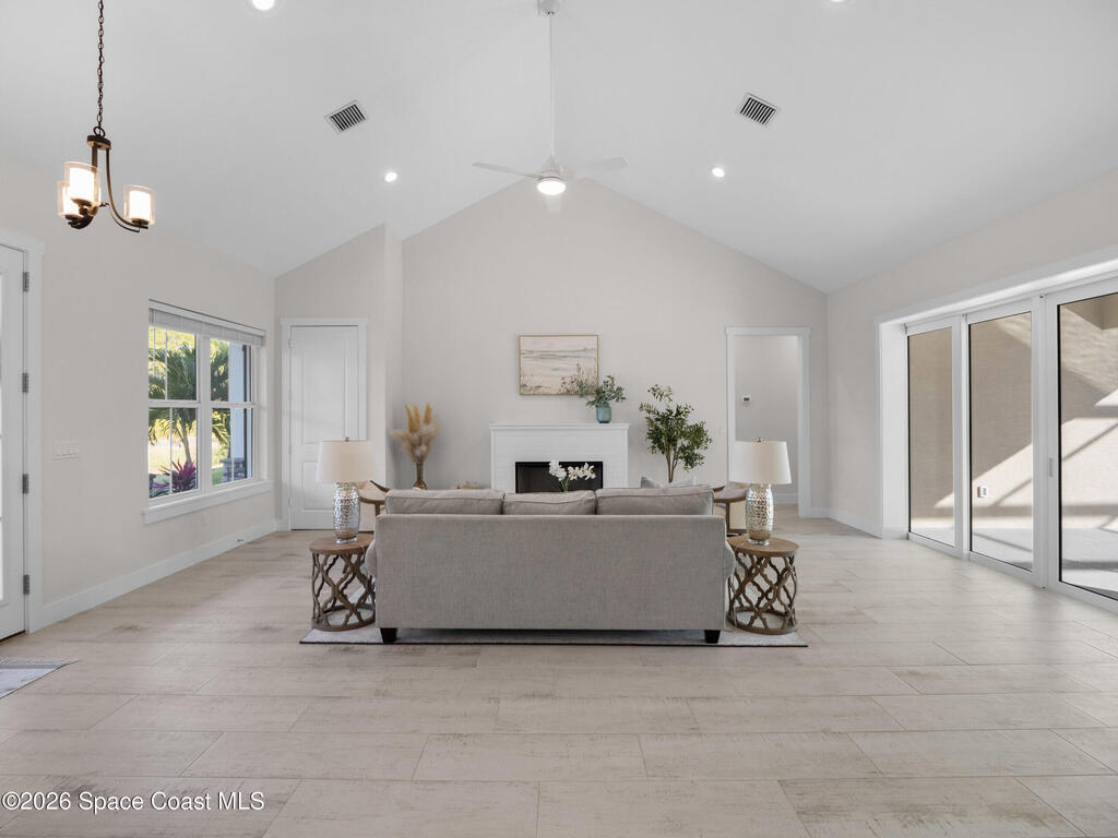 7035 Indian River Boulevard, Grant, FL 32949