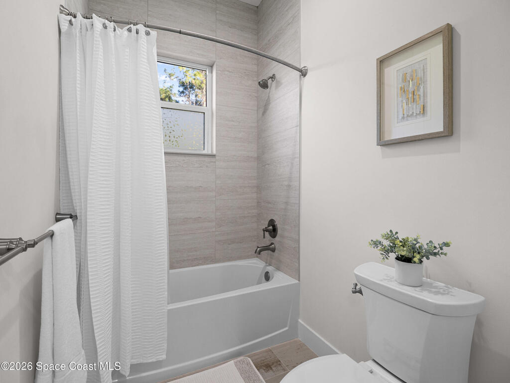 7035 Indian River Boulevard, Grant, FL 32949