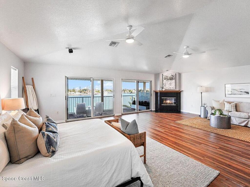 14215 N Bayshore Drive, Madeira Beach, FL 33708