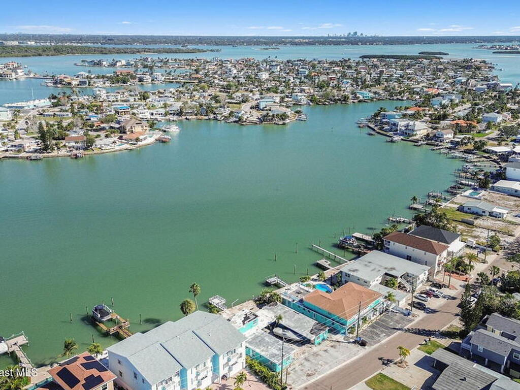 14215 N Bayshore Drive, Madeira Beach, FL 33708