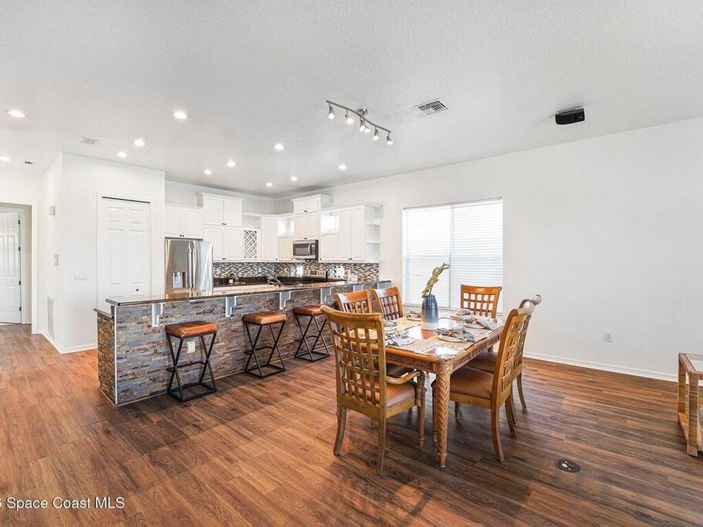 14215 N Bayshore Drive, Madeira Beach, FL 33708