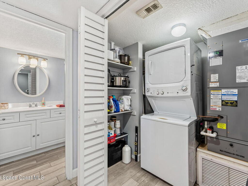 5055 Dixie Highway, Palm Bay, FL 32905