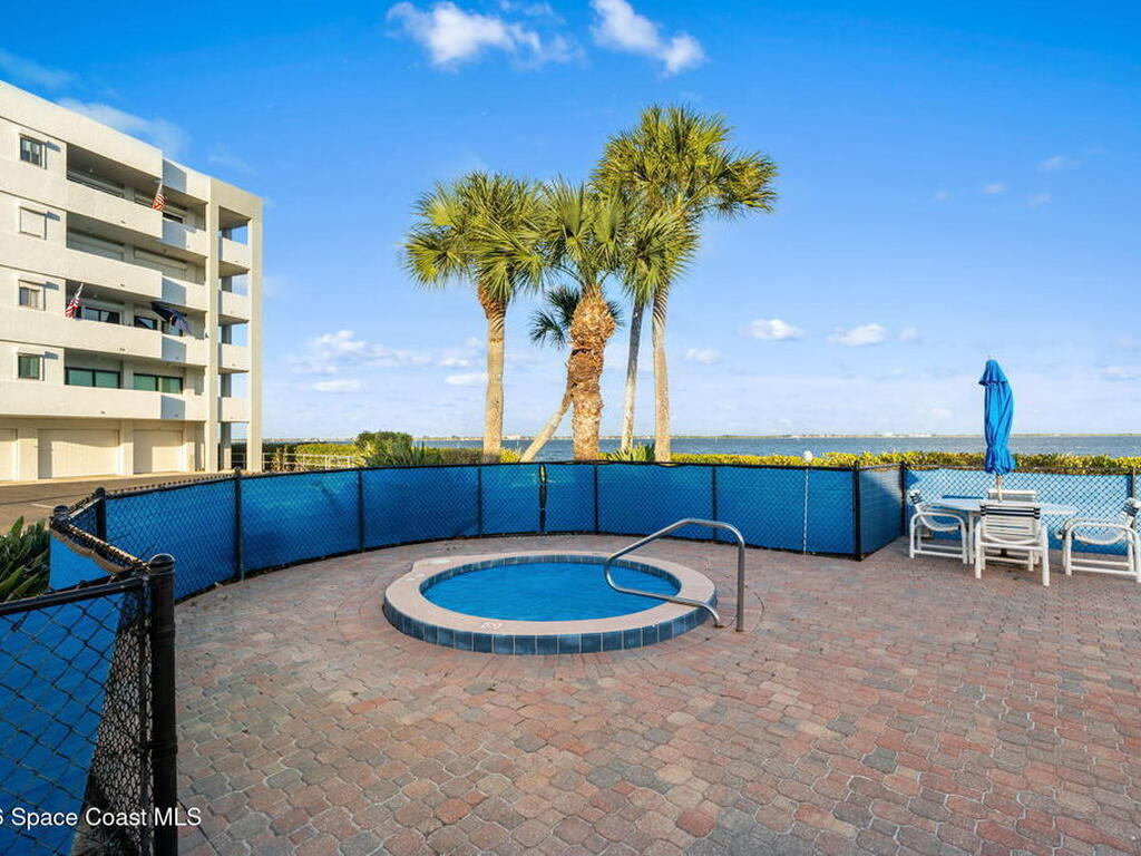 5055 Dixie Highway, Palm Bay, FL 32905