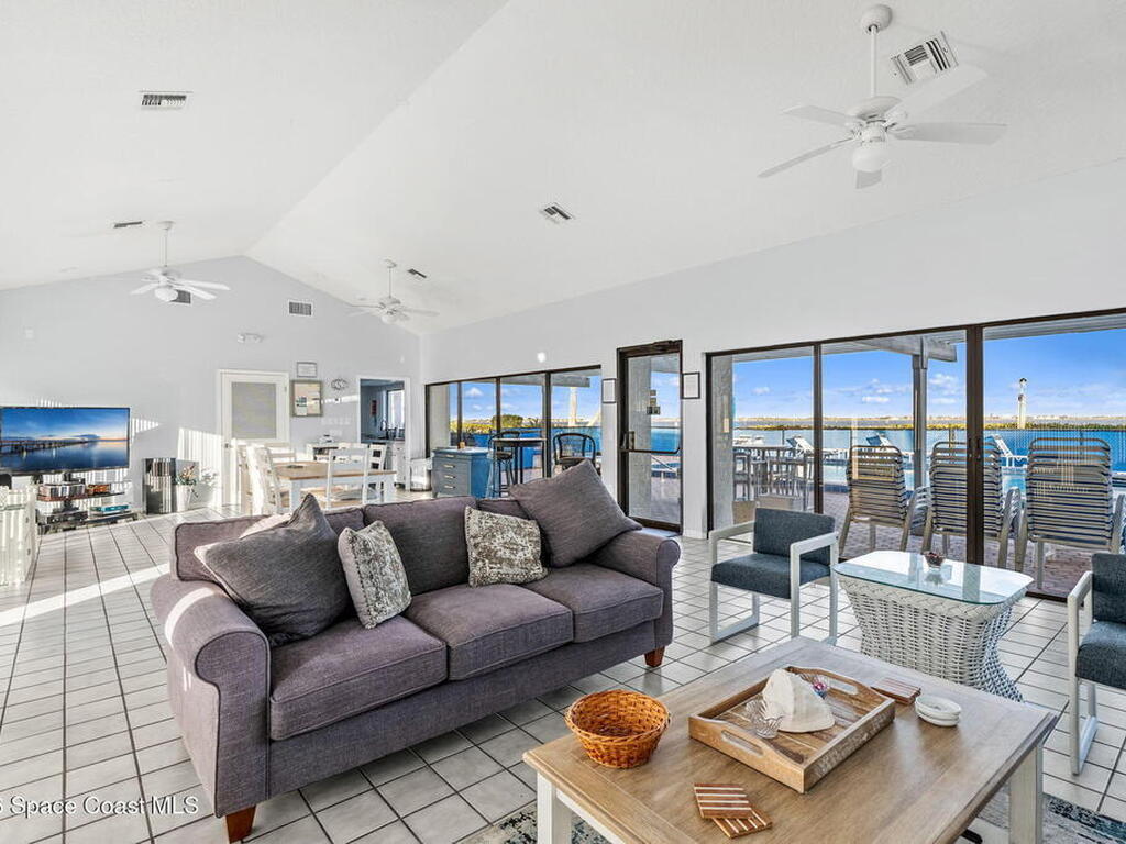 5055 Dixie Highway, Palm Bay, FL 32905