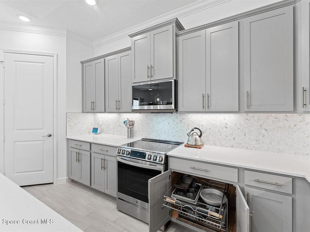 8864 Alister Drive, Melbourne, FL 32940