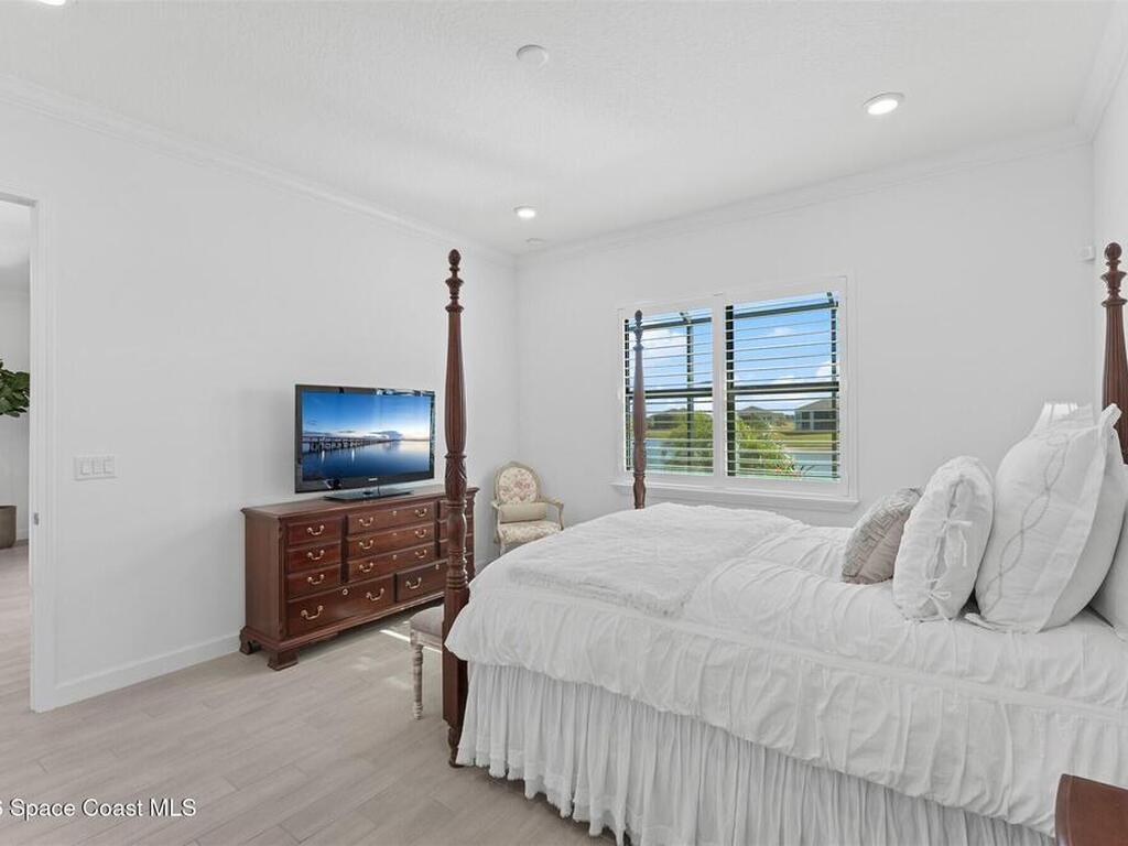 8864 Alister Drive, Melbourne, FL 32940