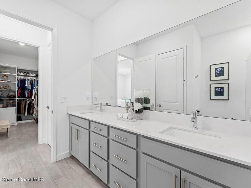 8864 Alister Drive, Melbourne, FL 32940