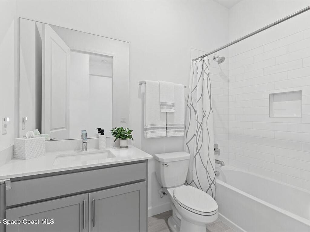 8864 Alister Drive, Melbourne, FL 32940