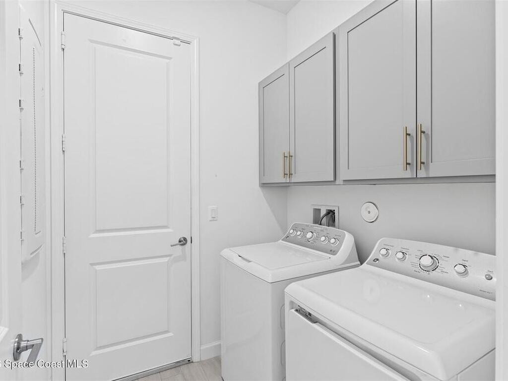 8864 Alister Drive, Melbourne, FL 32940